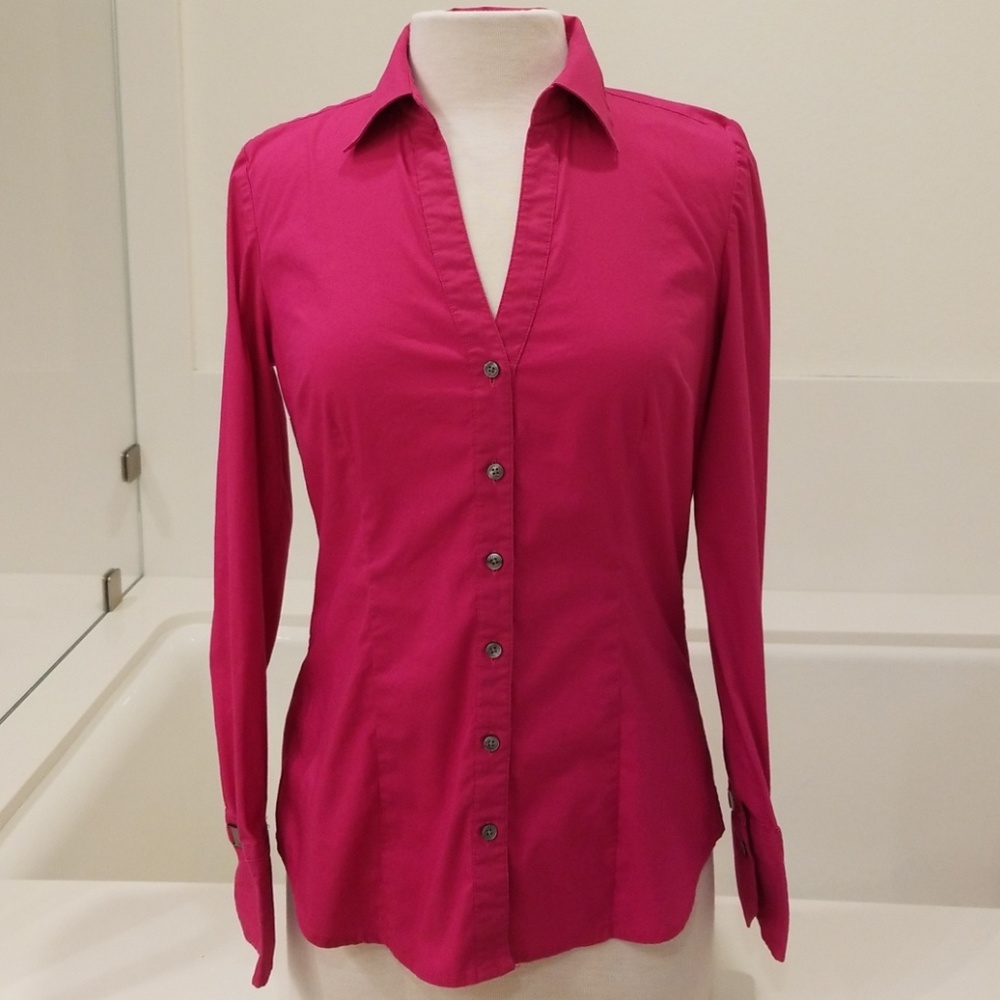 Express fuschia pink dress shirt size Medium